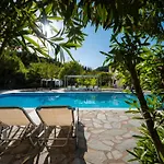 Orange Grove דירה בניטסס
